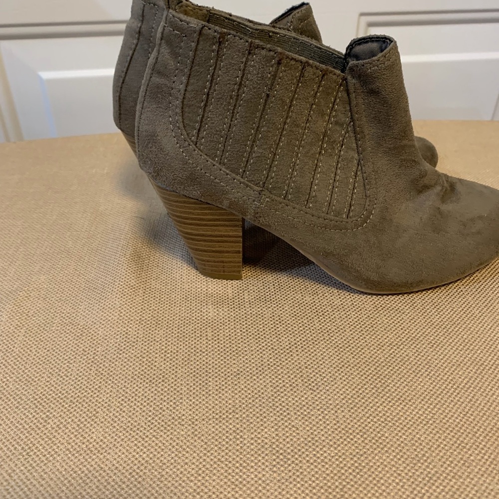 Women's Suede Ankle Boots